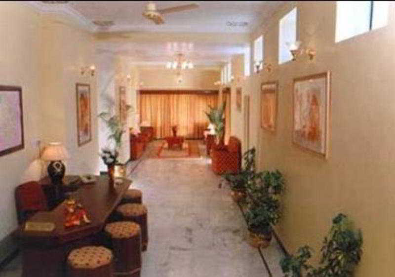 Sarovar - Lake Facing Boutique Hotel On Lake Pichola Udaipur Exterior photo