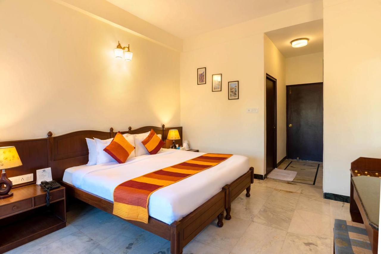Sarovar - Lake Facing Boutique Hotel On Lake Pichola Udaipur Exterior photo